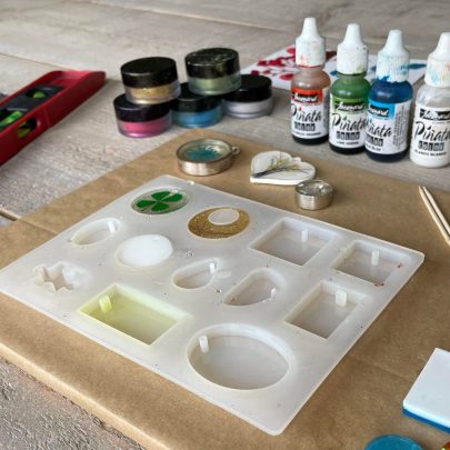 Workshops Friesland Creatief MadeByFem epoxy giethars me-time vriendinnenavond ontspannen